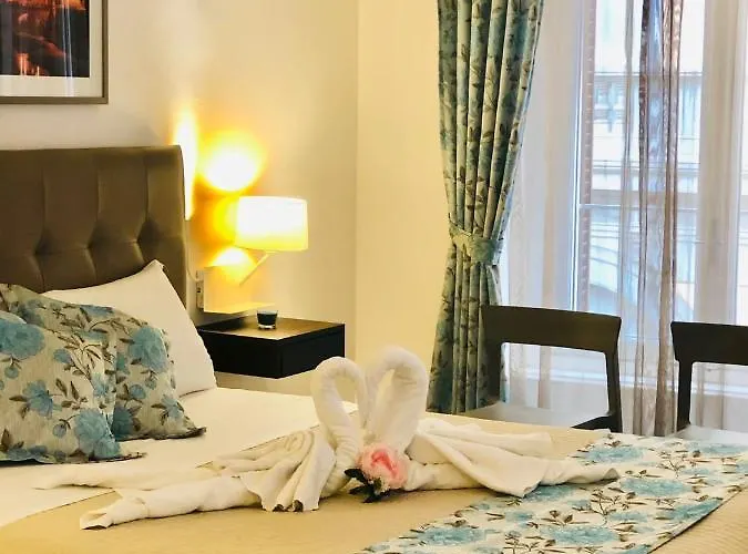 Kambal Luxury 4* Roma